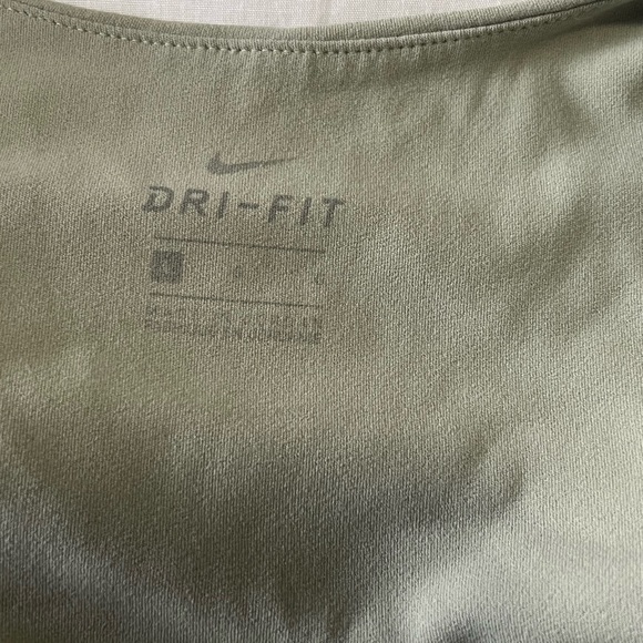 Nike Olive Sports Bra and Black Leggings - Picture 5 of 6
